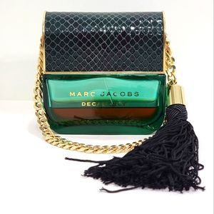 Almost half full DISCONTINUED MARC JACOBS DECADENCE PERFUME BOTTLE 100ml